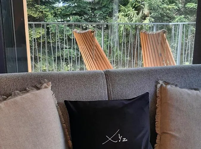 Xyz Extreme Zen מלון דירות שצ'צ'ירק