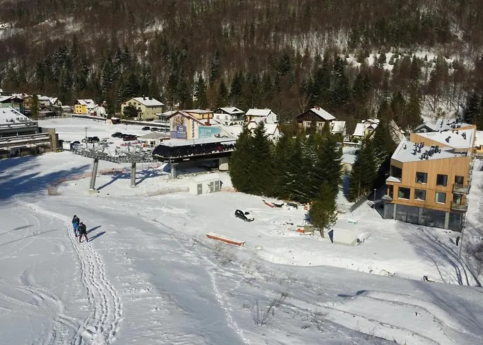 Xyz Extreme Zen מלון דירות שצ'צ'ירק