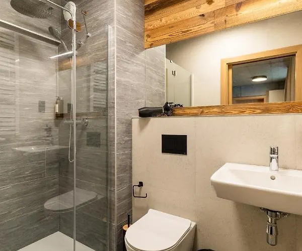 Xyz Extreme Zen Aparthotel 4*